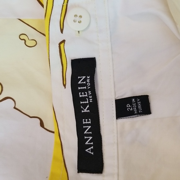 Anne Klein Pencil Skirt w/ Water Floral Design - Picture 5 of 7